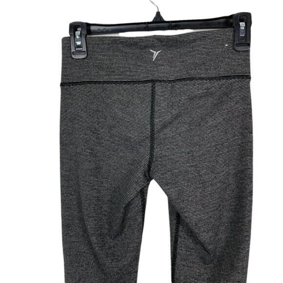 Old Navy Leggings Small Gray High Rise Workout Comfy Activewear - Picture 4 of 6